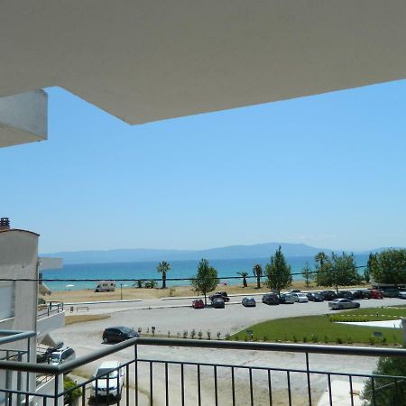 Sunrise View Apartment Ofrínion Exterior photo
