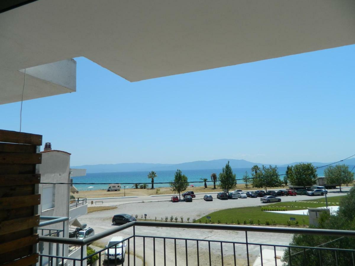Sunrise View Apartment Ofrínion Exterior photo