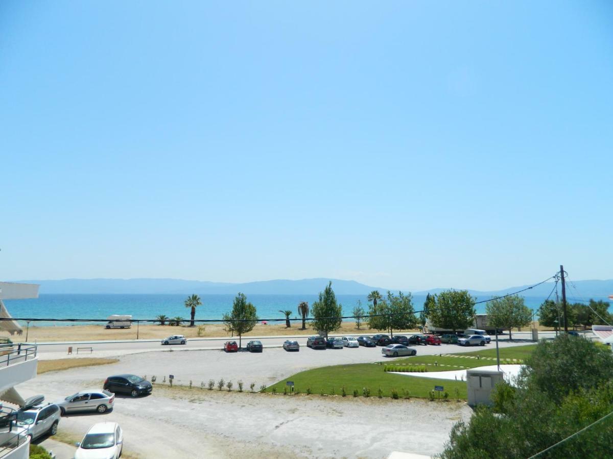 Sunrise View Apartment Ofrínion Exterior photo